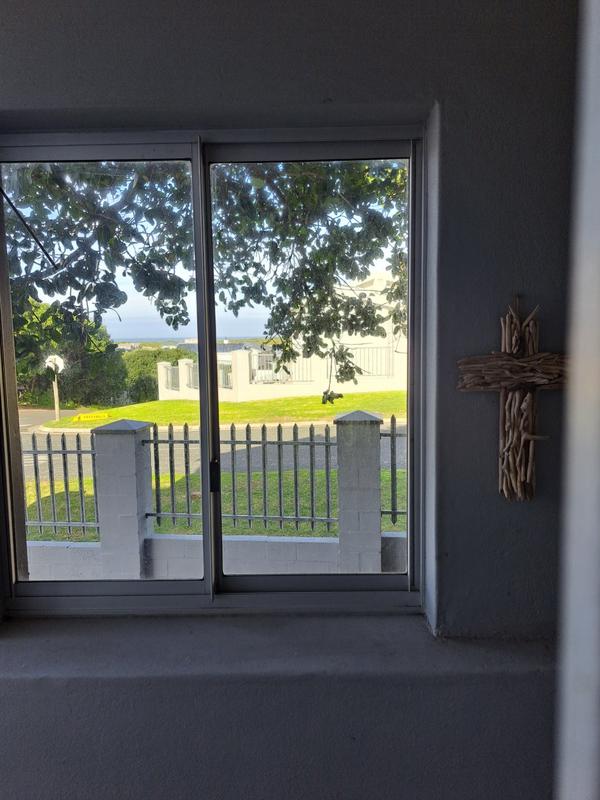 6 Bedroom Property for Sale in Kleinbaai Western Cape
